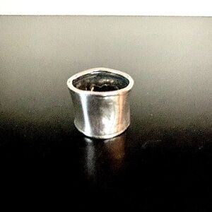 Sterling silver ring size 6.5